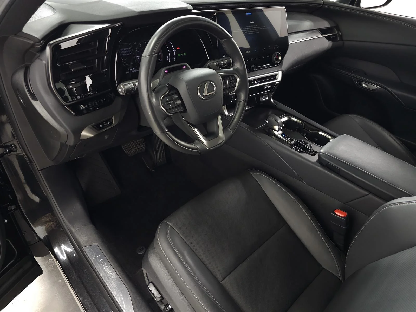 Certified Used 2024 Caviar Lexus RX 350 PREMIUM image 17