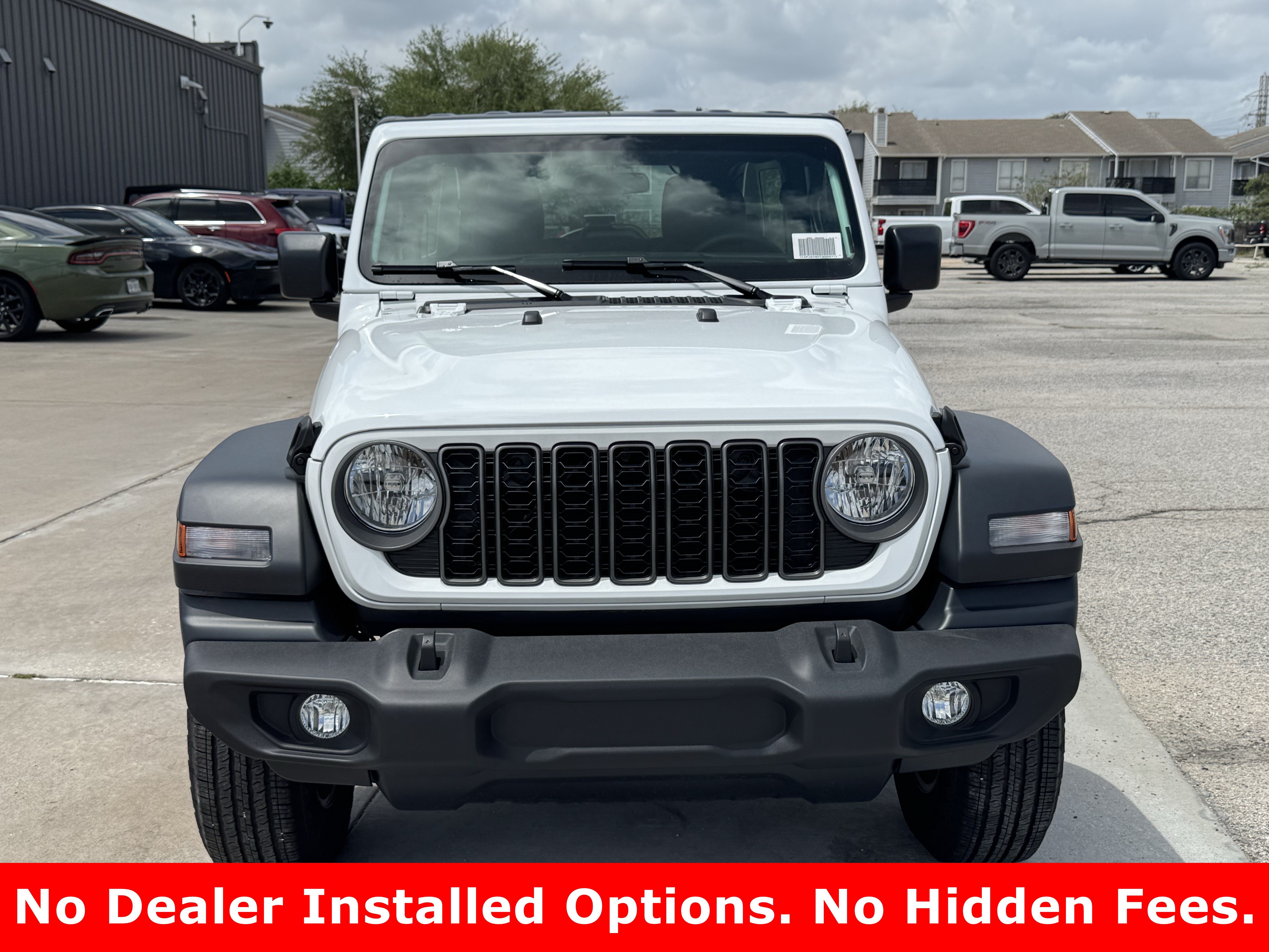New 2026 Bright White Clear-Coat Exterior Paint Jeep Sport image 3