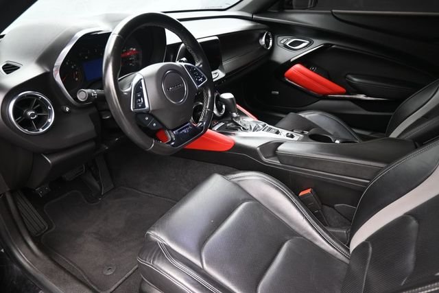 Used 2021 Black Chevrolet 2LT image 18
