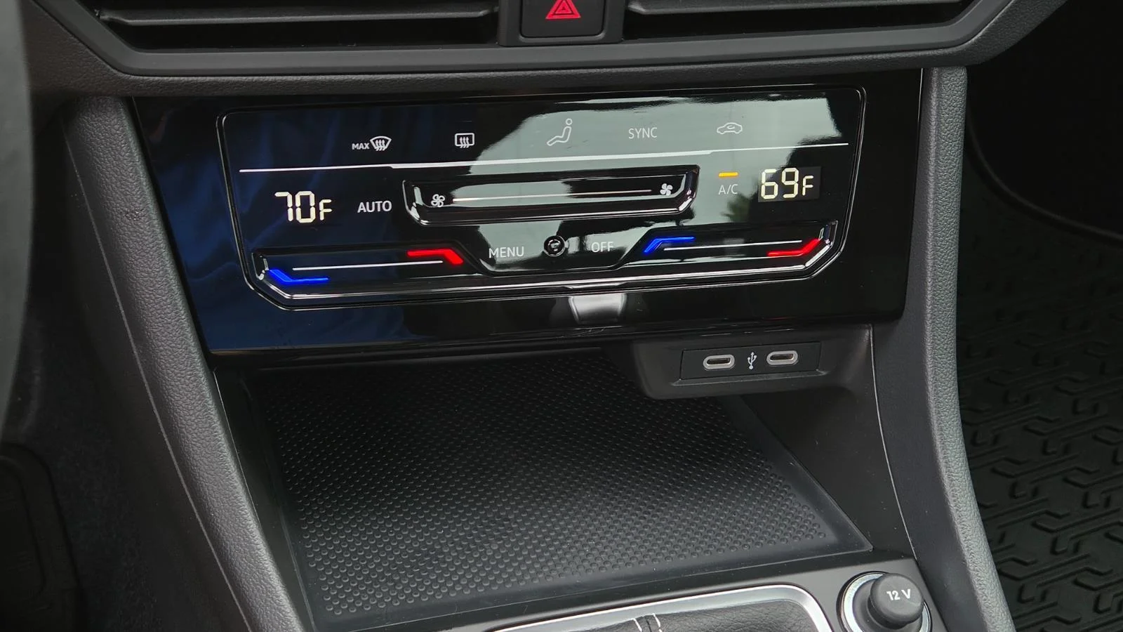 New 2026 Deep Black Pearl Volkswagen S image 32