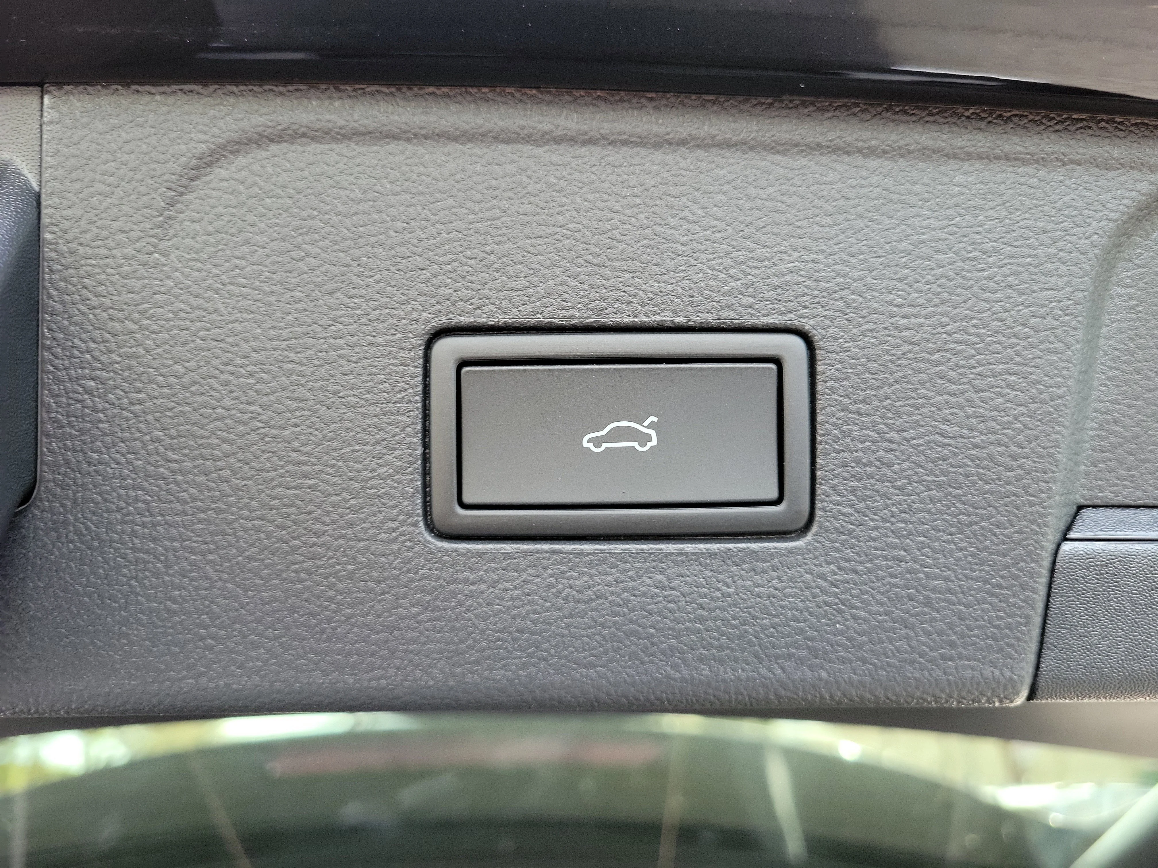 New 2026 Black Volkswagen SE w/Technology image 14