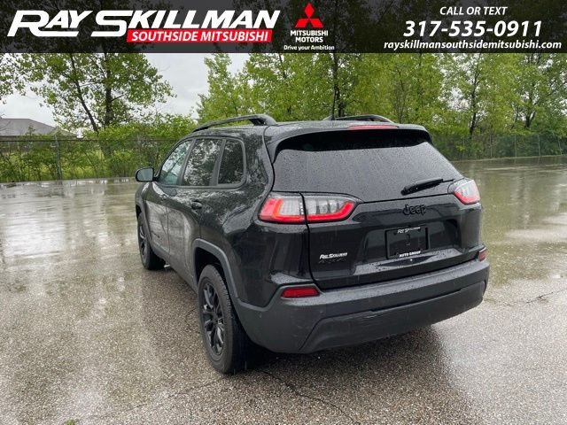 Used 2023 Black Jeep Altitude image 7