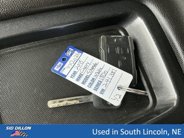 Used 2015 Summit White Chevrolet LT image 8