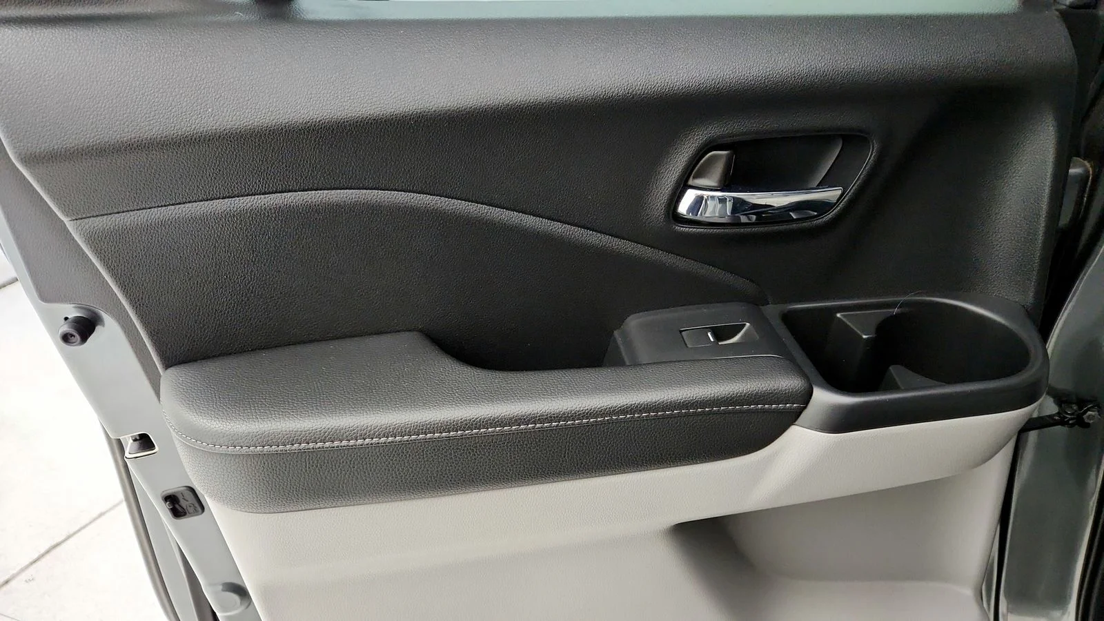 Used 2019 Silver Honda RTL-E image 40