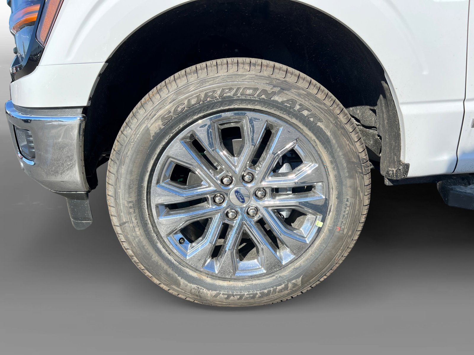 New 2025 OXFORD WHITE Ford XLT Hybrid image 9