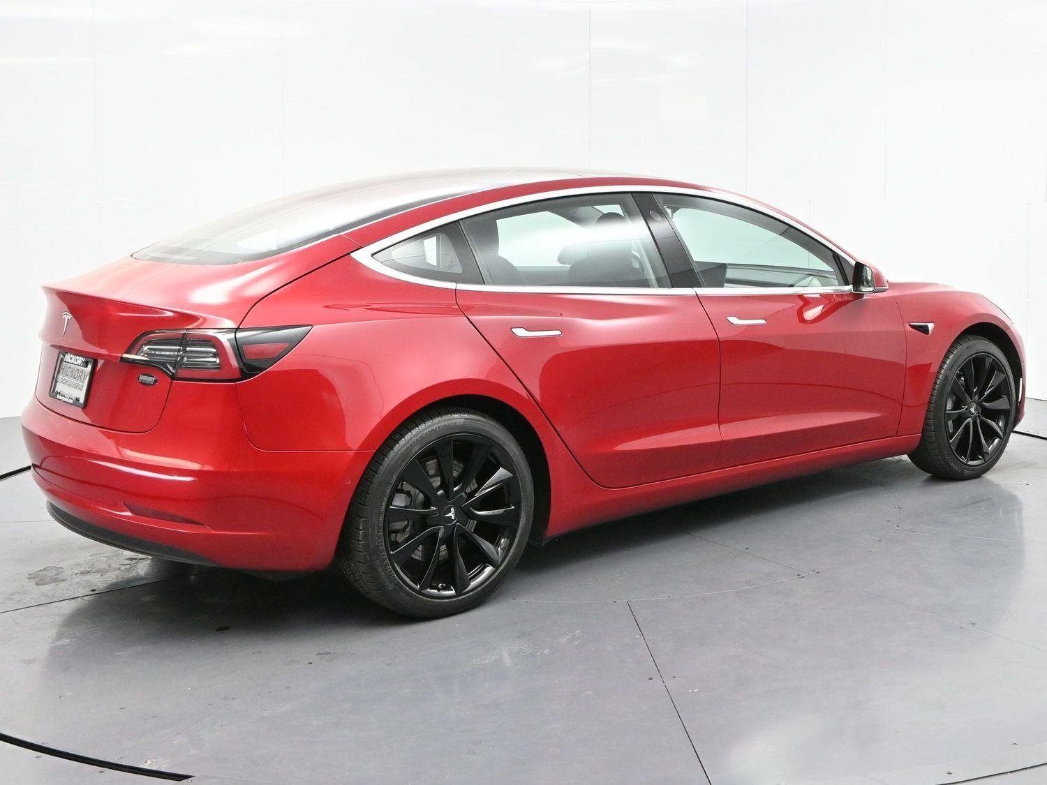 Used 2018 Red Multi-Coat Tesla Long Range Battery image 7