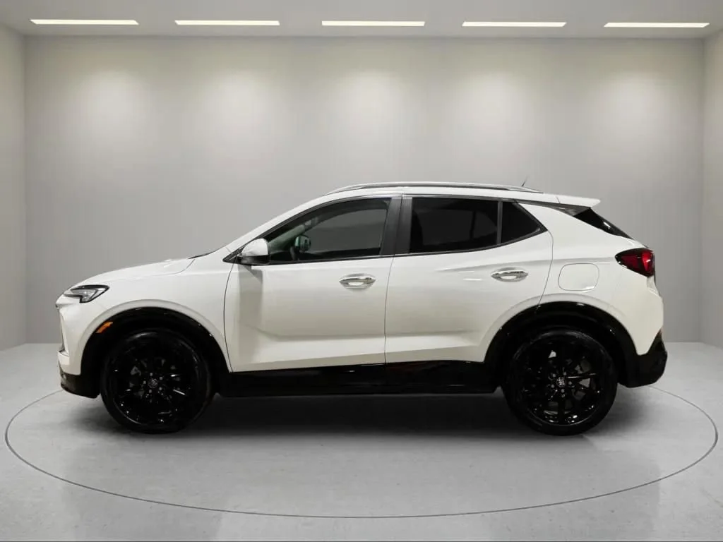 Used 2024 Summit White Buick Sport Touring image 8