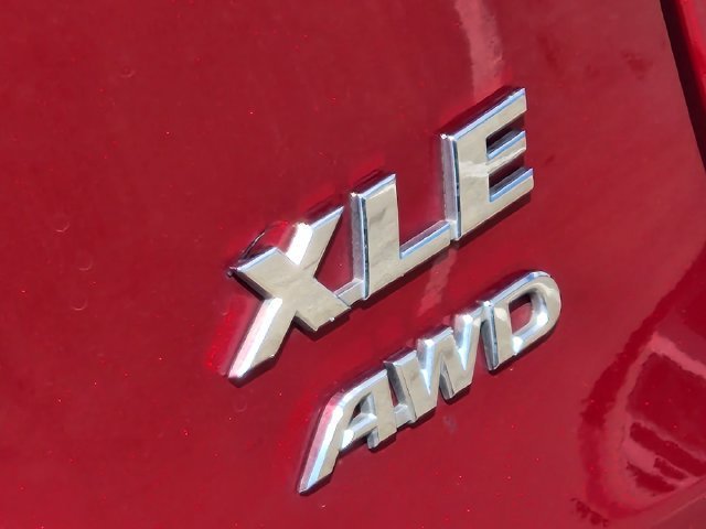 Used 2025 Red Toyota XLE image 11
