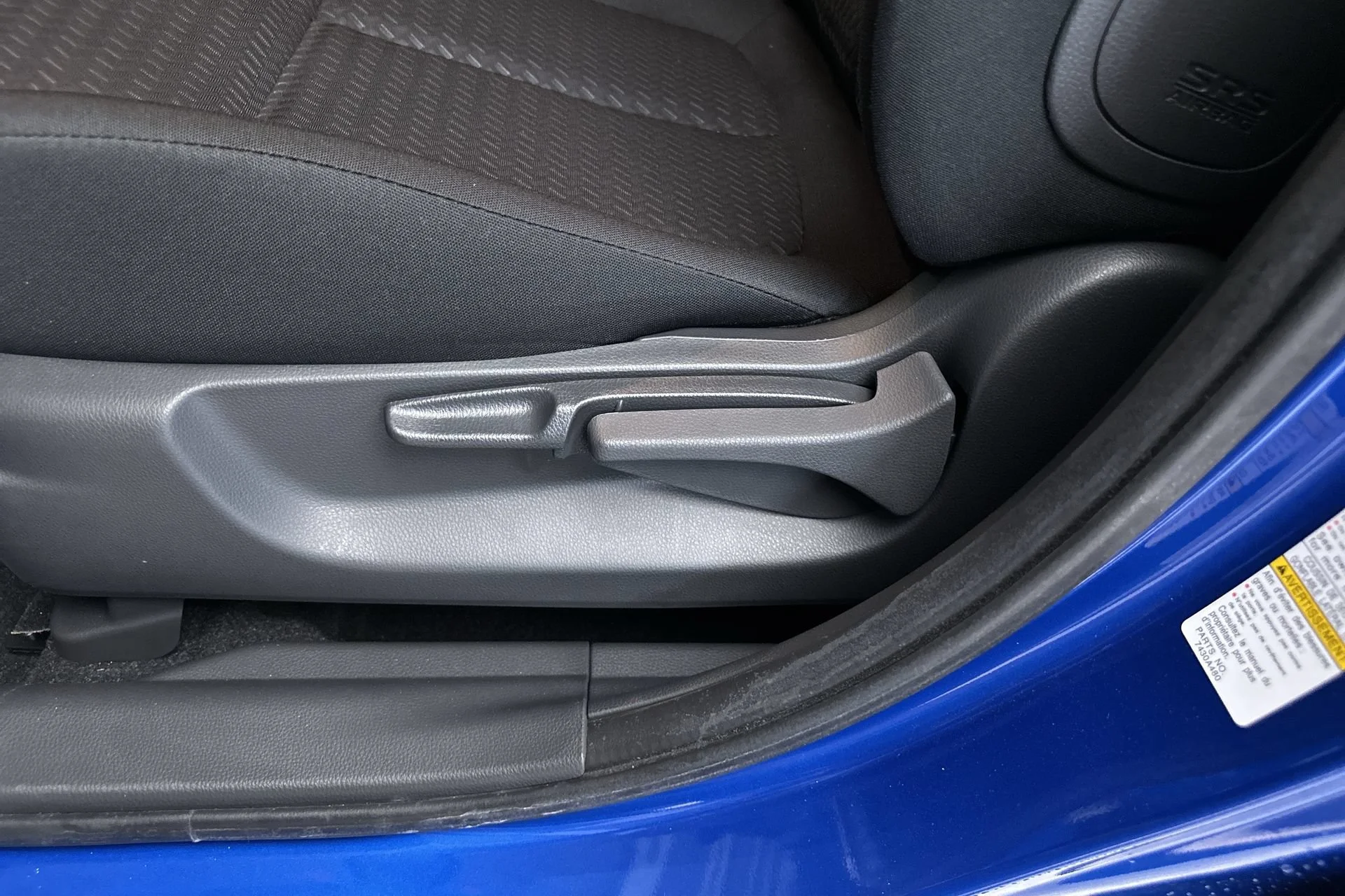 New 2026 Lightning Blue Metallic Mitsubishi LE 1.5T S-AWC image 14