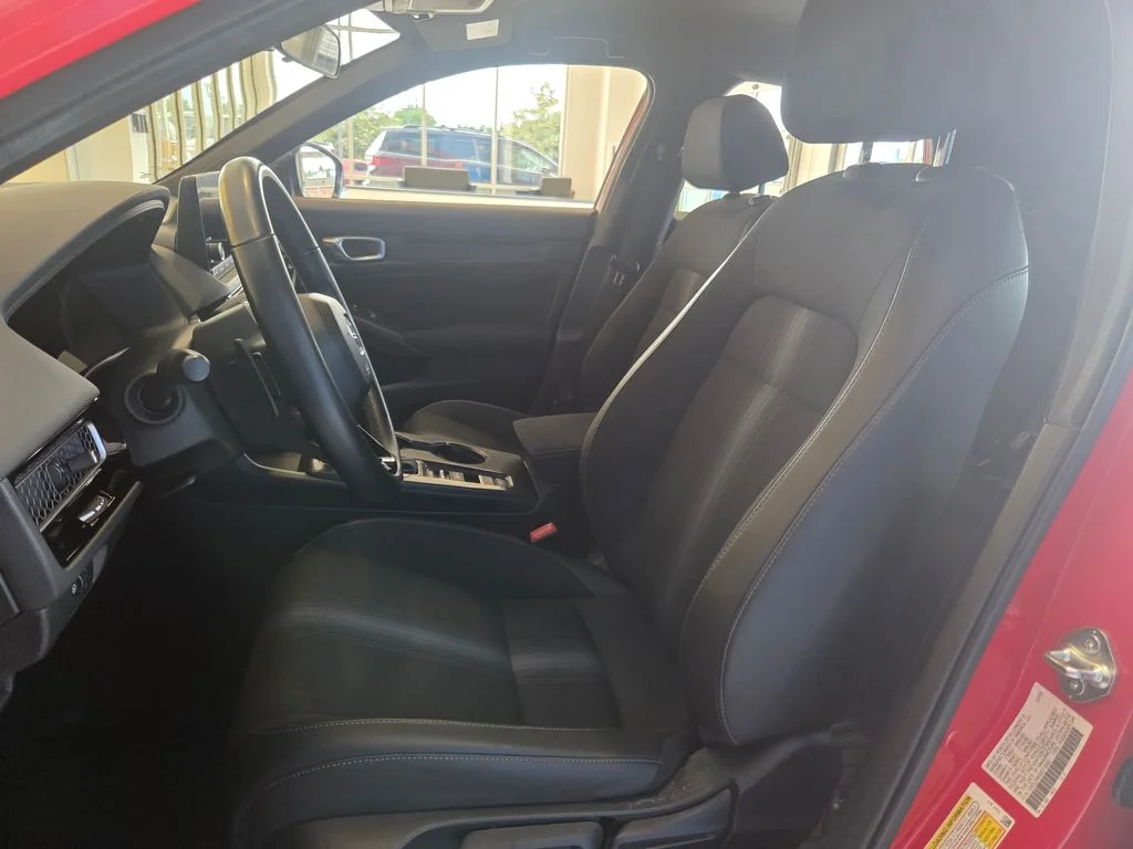 2025 Honda Civic Hatchback Sport - Photo 16
