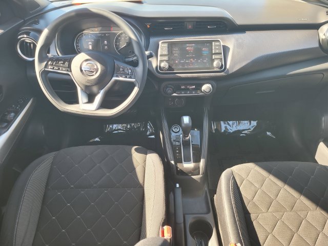 Used 2018 White Nissan SV image 16