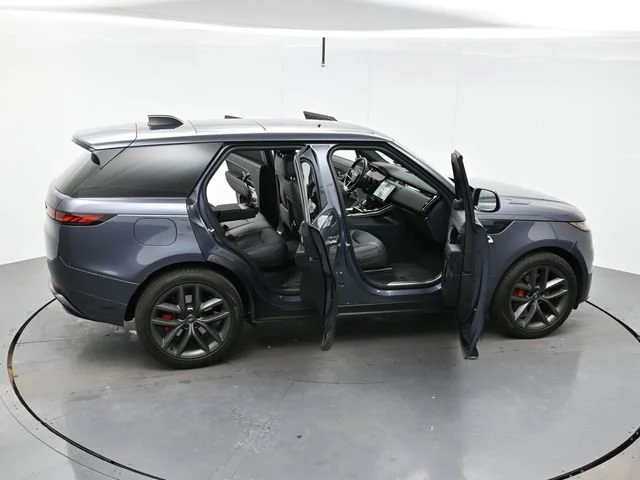 Used 2024 Varesine Blue Metallic [blue] Land Rover Dynamic SE image 46