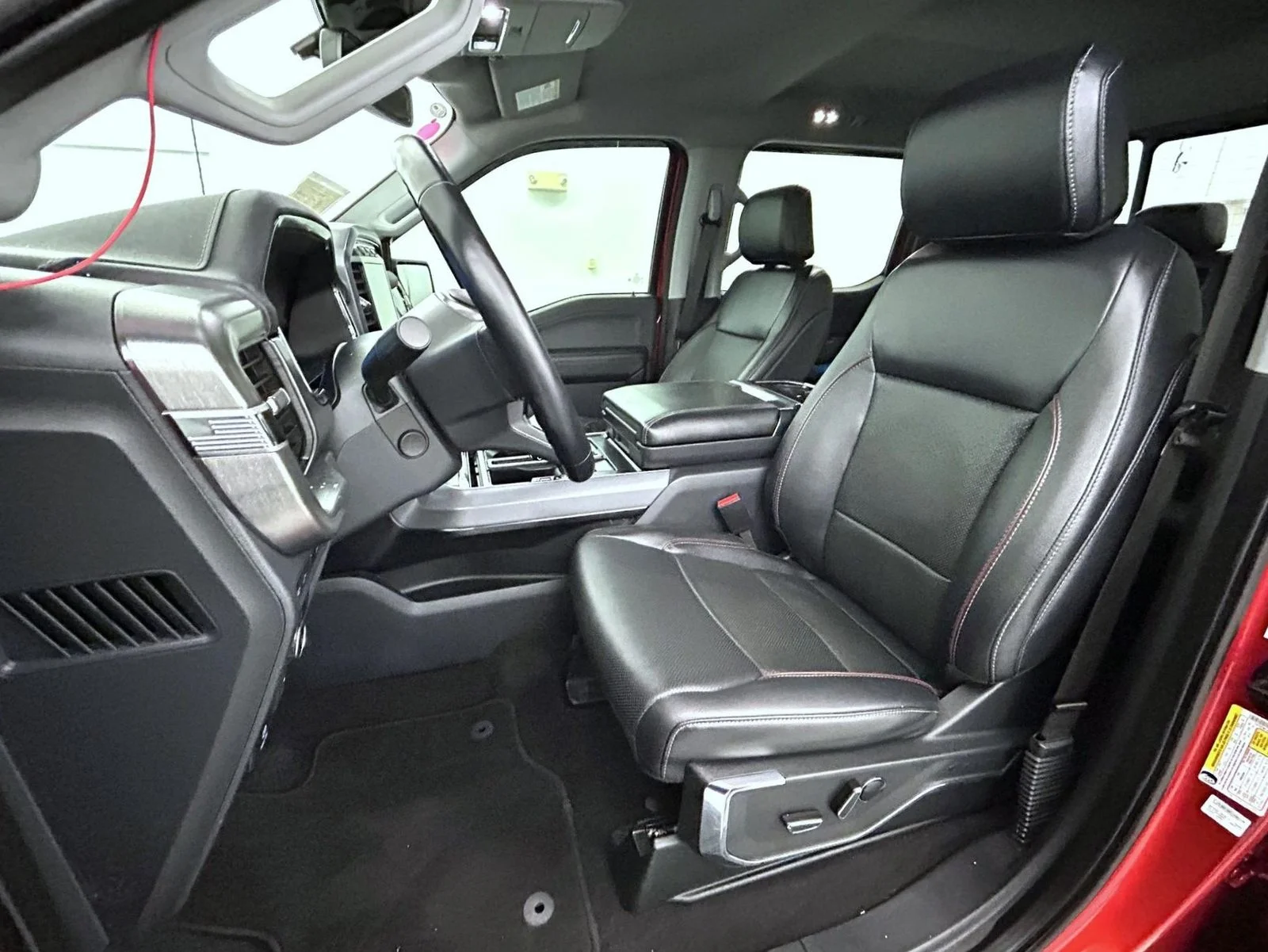 Used 2023 Red Ford Lariat image 10