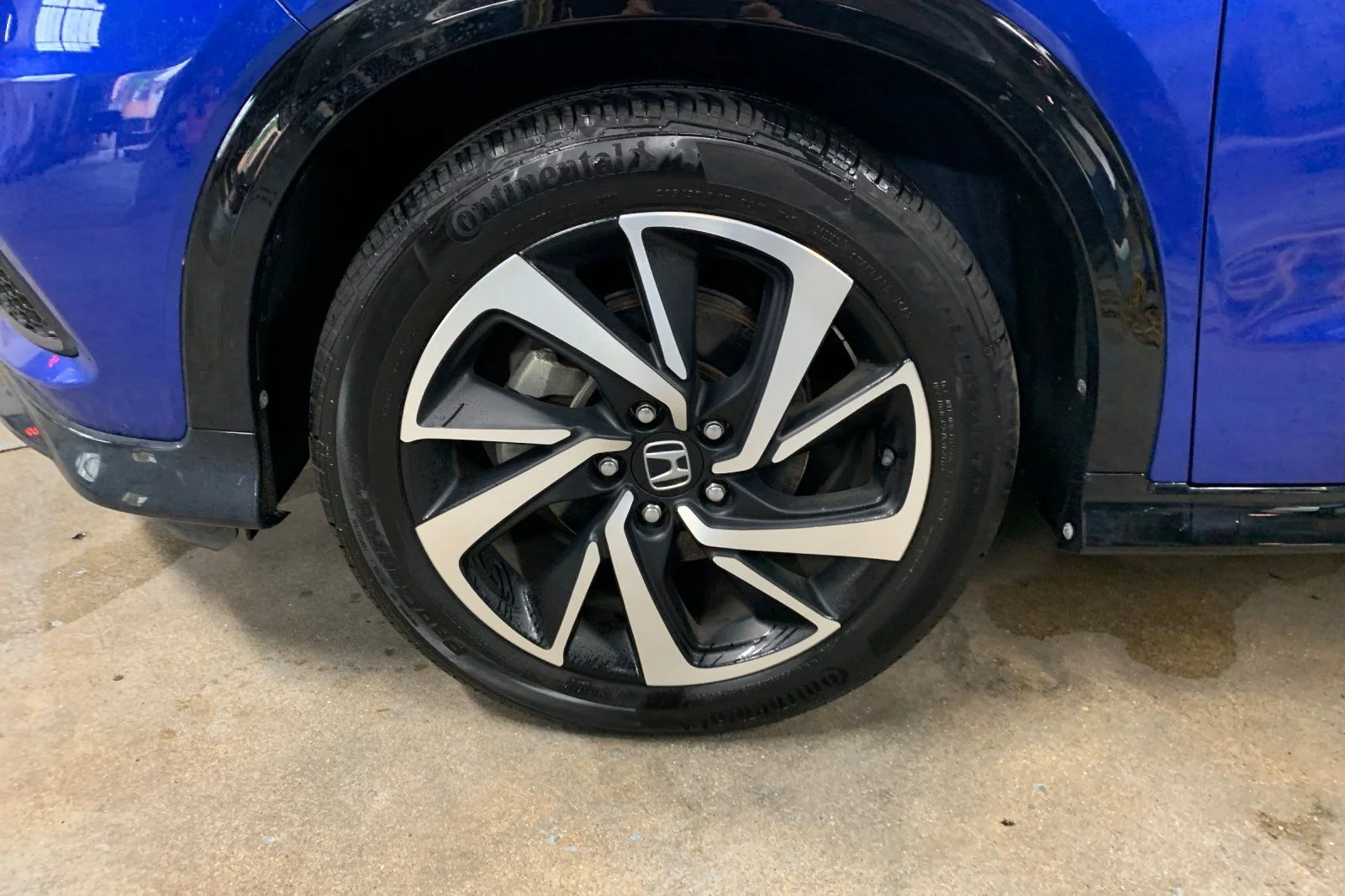 Certified Used 2020 Blue Honda Sport image 32