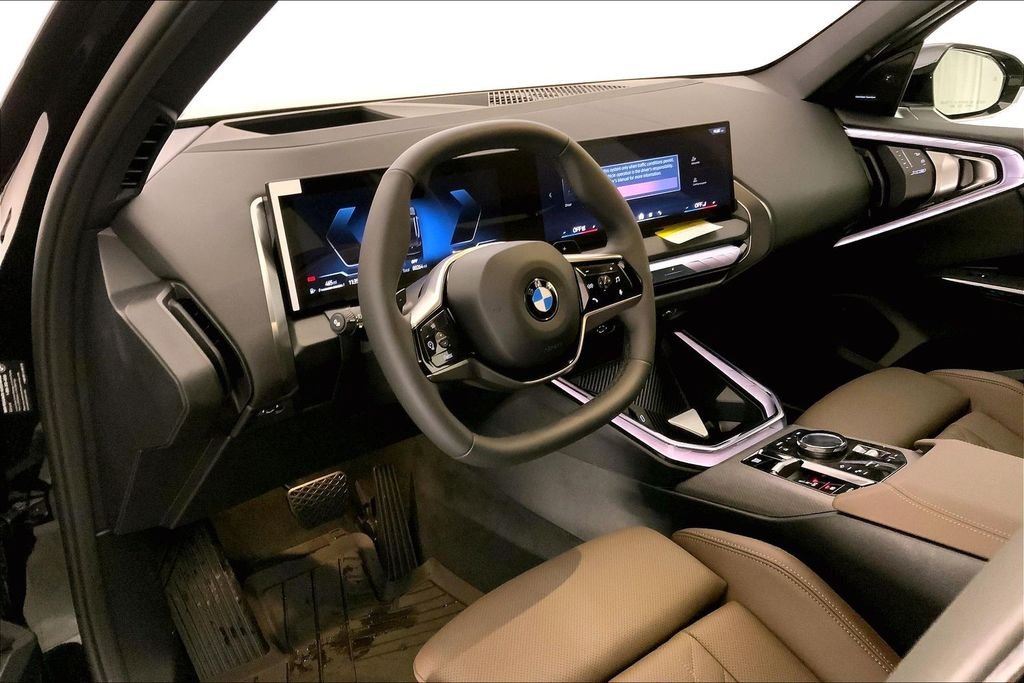 Used 2026 Black Sapphire Metallic BMW  image 4