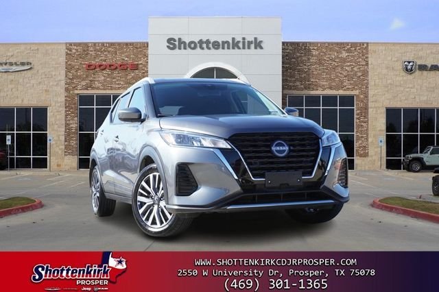 2023 Nissan Kicks SV