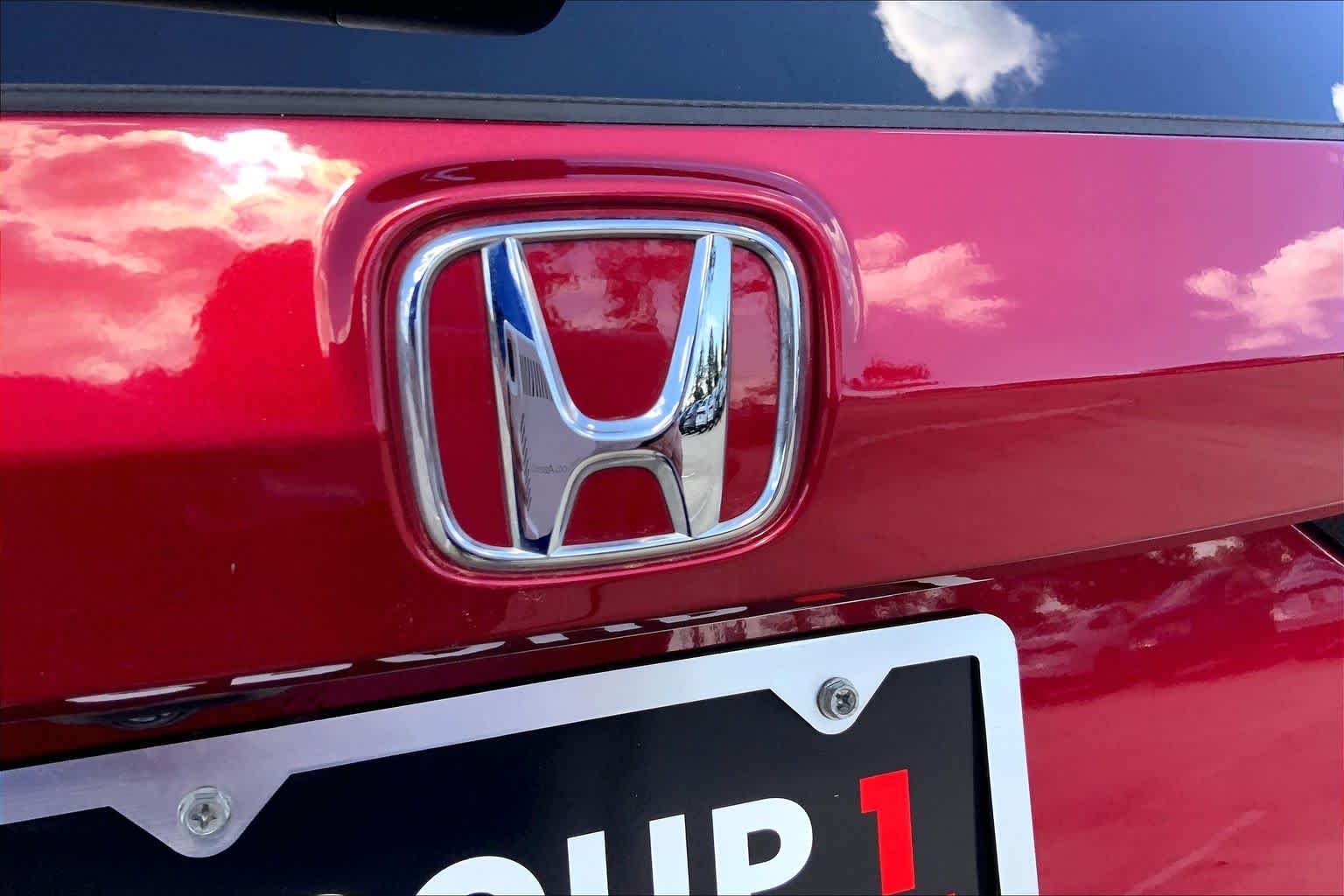 Used 2025 Radiant Red Metallic Honda EX image 10