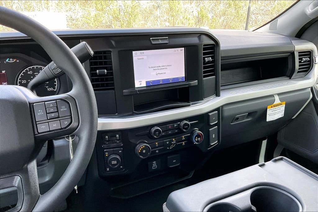 New 2026 Ford Super Duty F-250 XL 4D Crew Cab