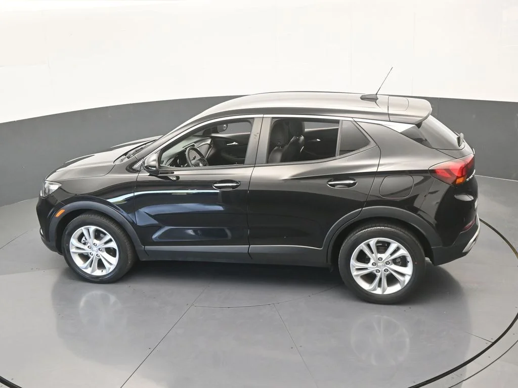 Used 2023 Ebony Twilight Metallic Buick Preferred image 47