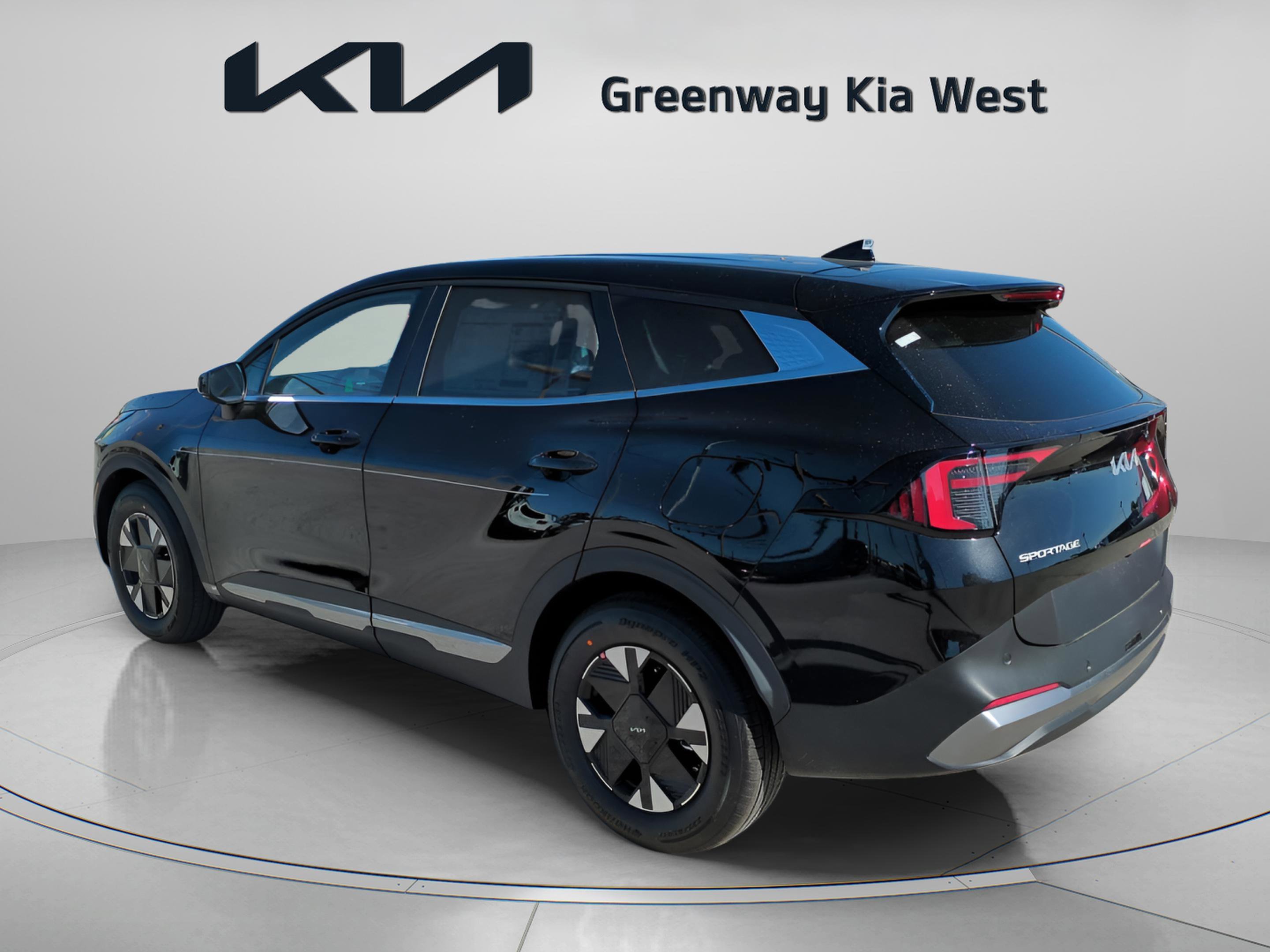 New 2026 Fusion Black Kia LX image 6