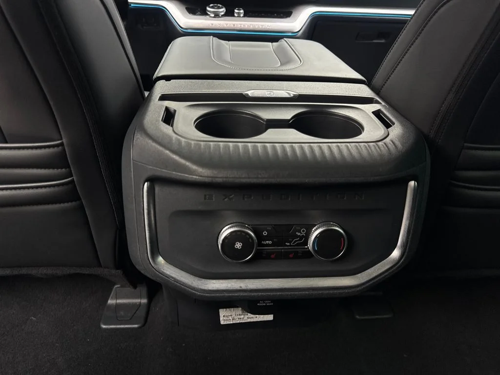 Used 2025 Silver Ford Platinum image 75