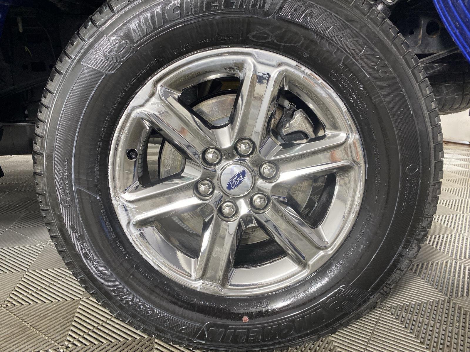 Used 2025 Atlas Blue Ford XLT image 9