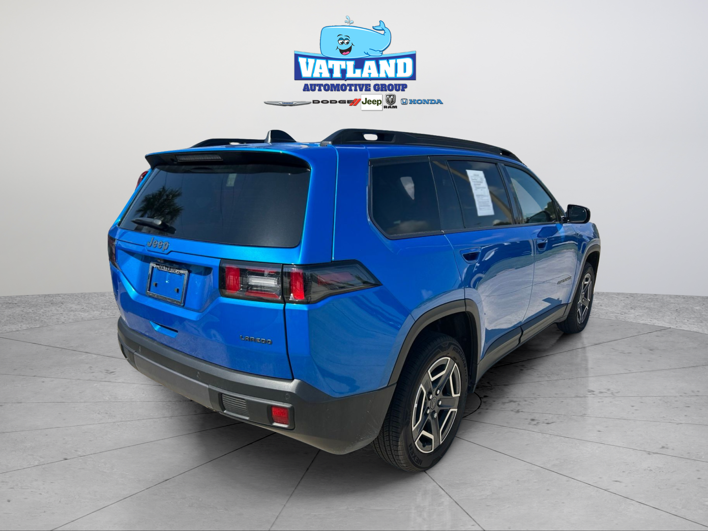 Used 2026 Blue Jeep Laredo image 5