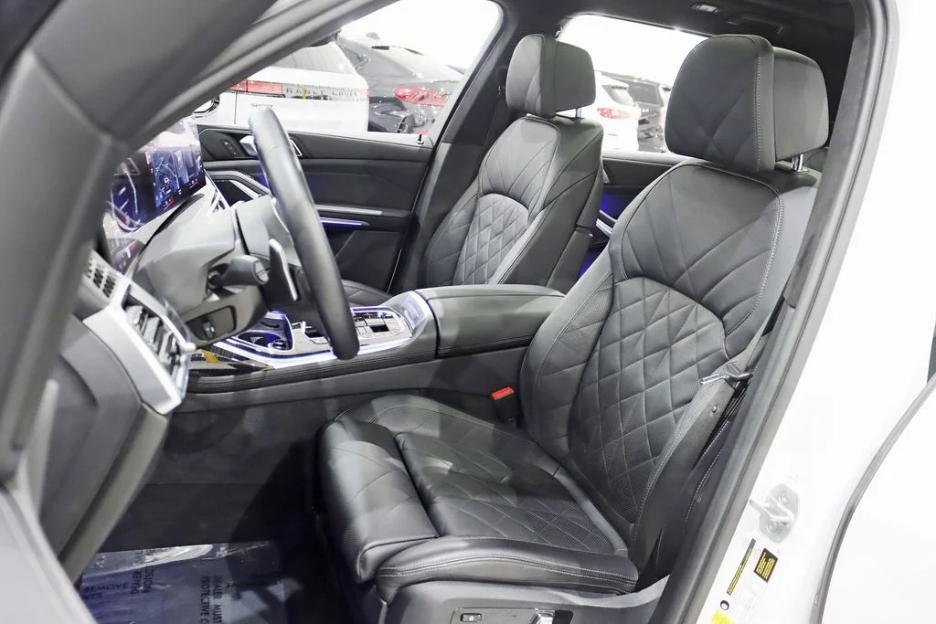 2023 BMW X7 40i - Photo 27