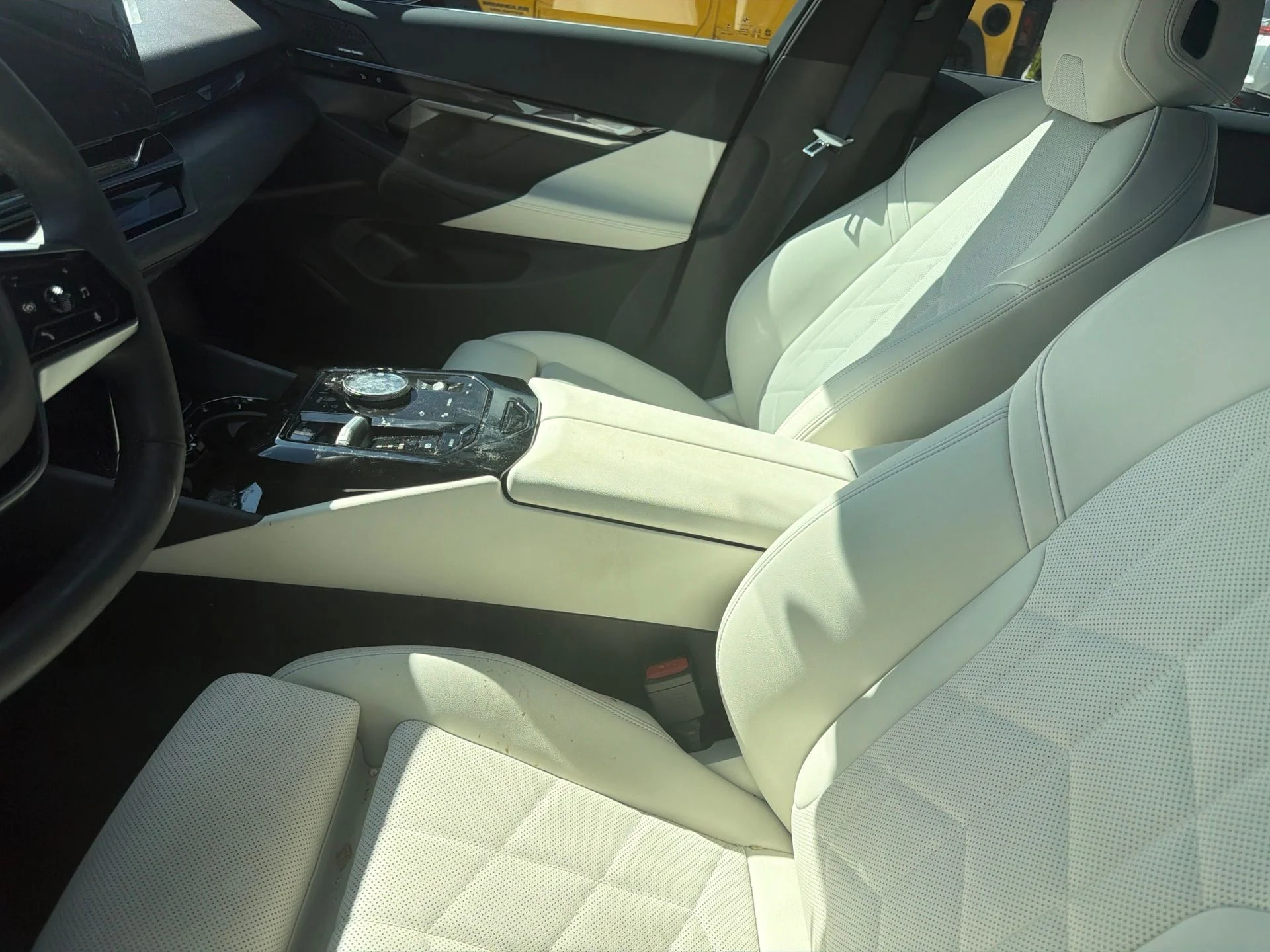 Used 2024 Blue Metallic BMW eDrive40 image 25