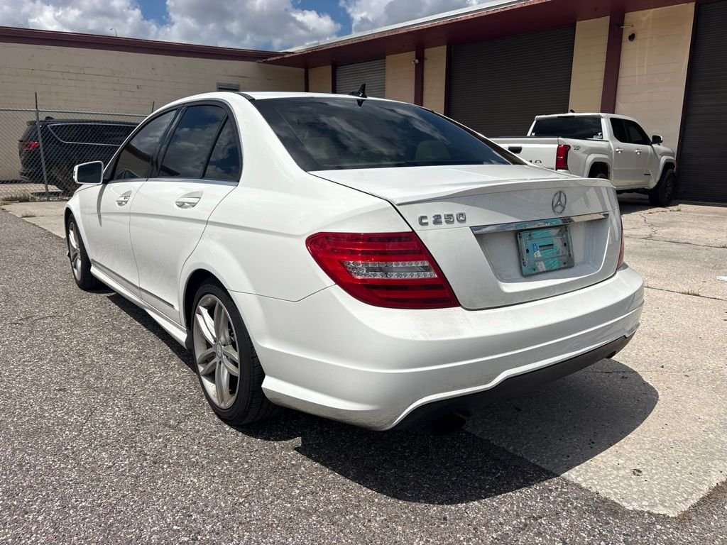 Used 2014 White Mercedes-Benz C 250 image 5