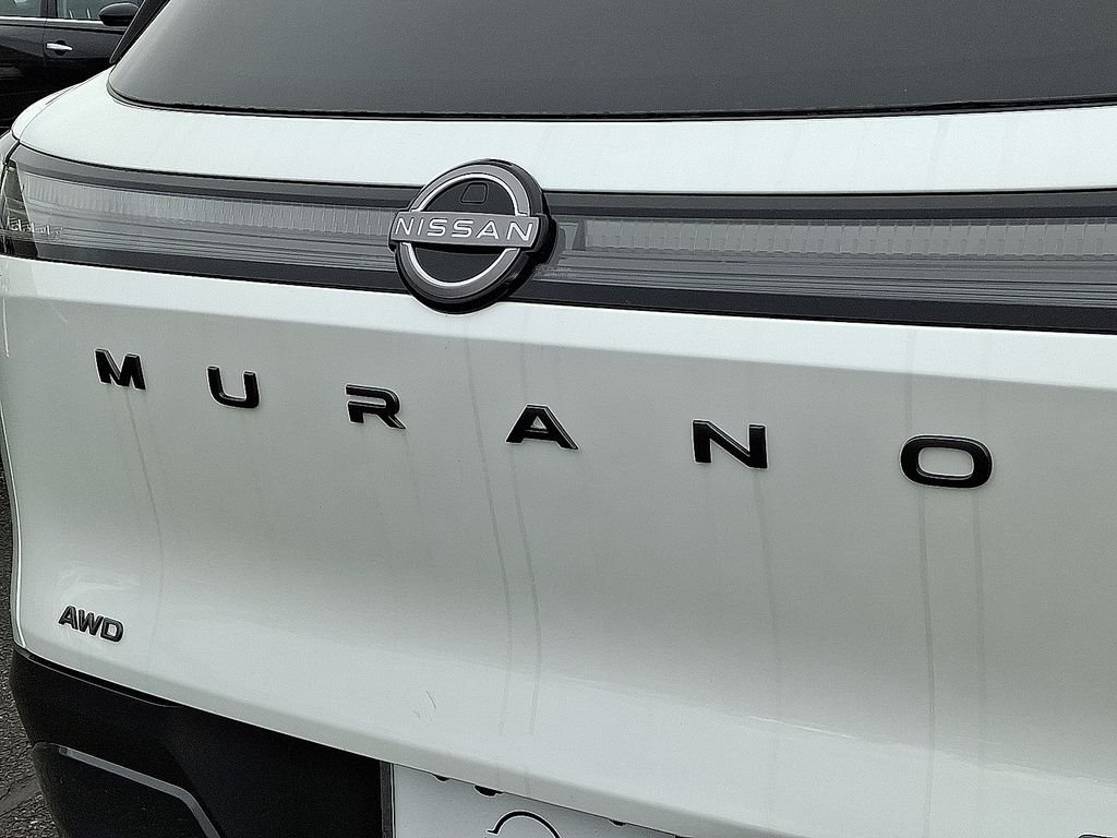 New 2026 Everest White Pearl TriCoat Nissan SL image 5