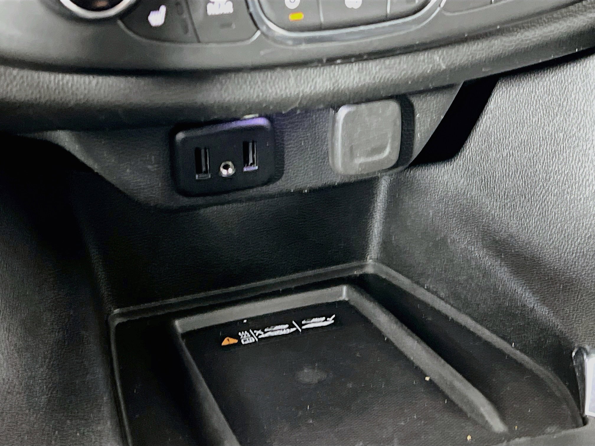 Used 2023 Northsky Blue Metallic Chevrolet LT CLOTH image 20