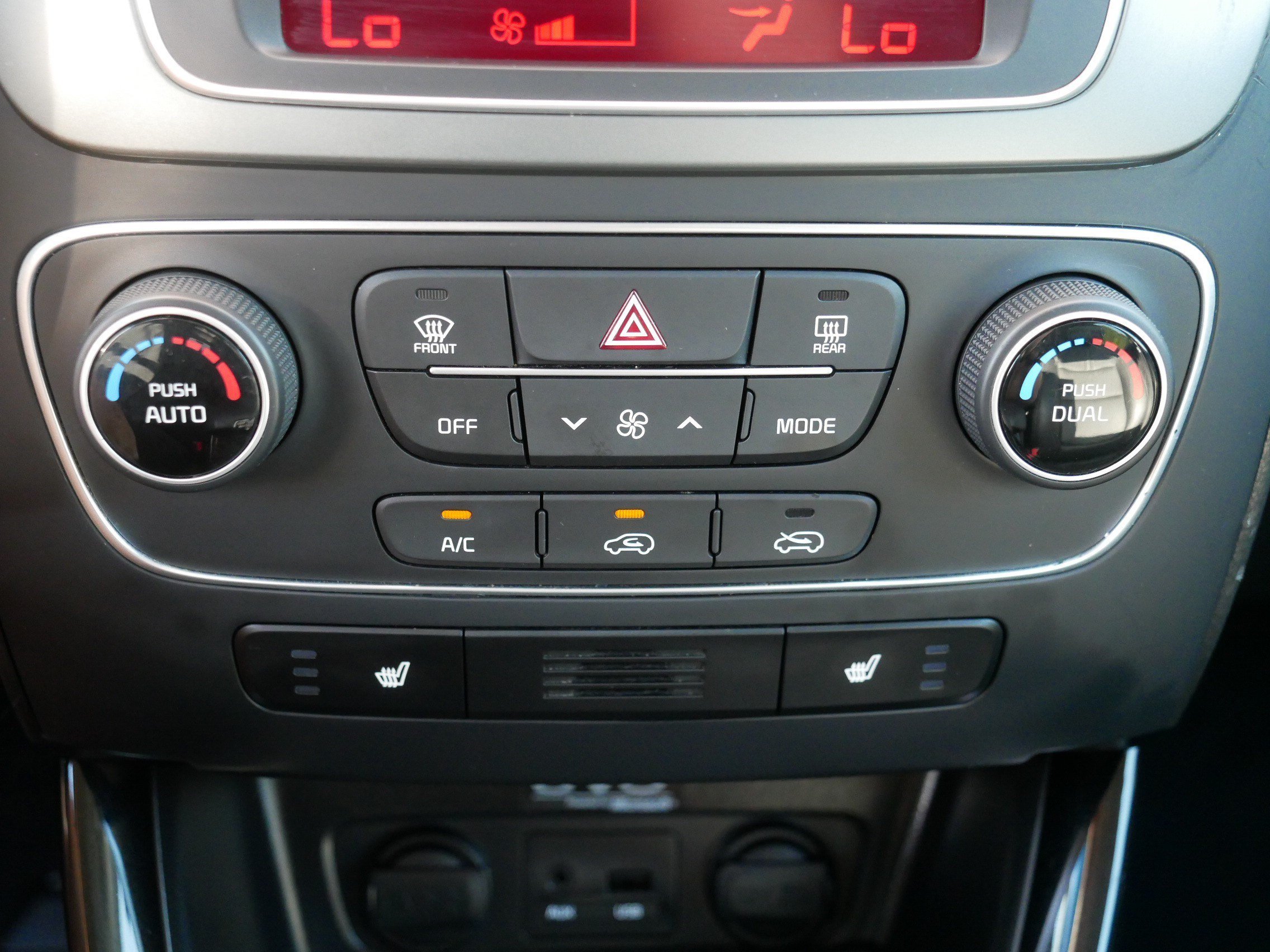 Certified Used 2015 Ebony Black Kia EX image 23