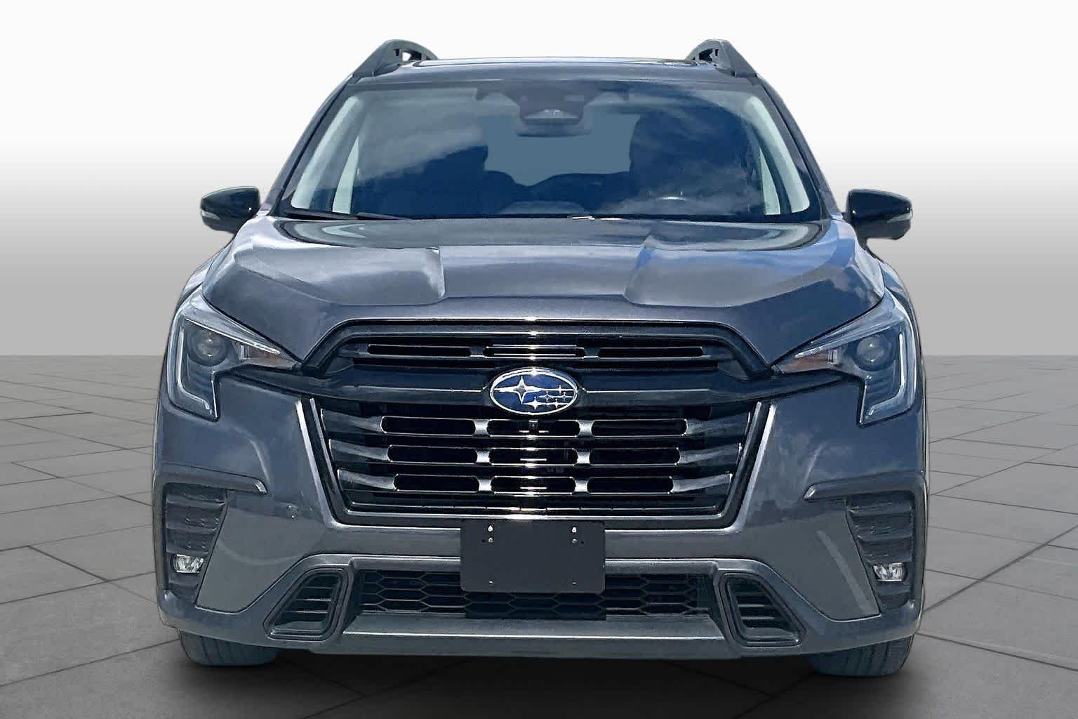 Used 2023 Magnetite Gray Metallic Subaru Onyx Edition Limited image 3