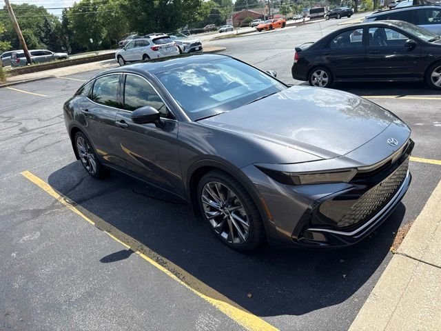 Used 2024 Magnetic Gray Metallic Toyota Limited image 3