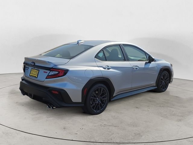 New 2026 ICE SILVER METALLIC Subaru Premium image 5