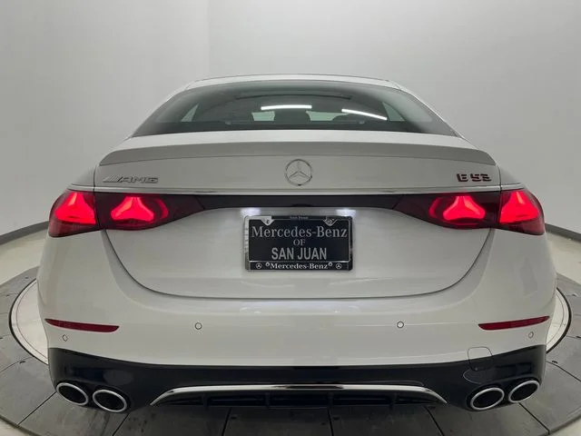 New 2026 MANUFAKTUR Moonlight Whit Mercedes-Benz E 53 AMG® image 12