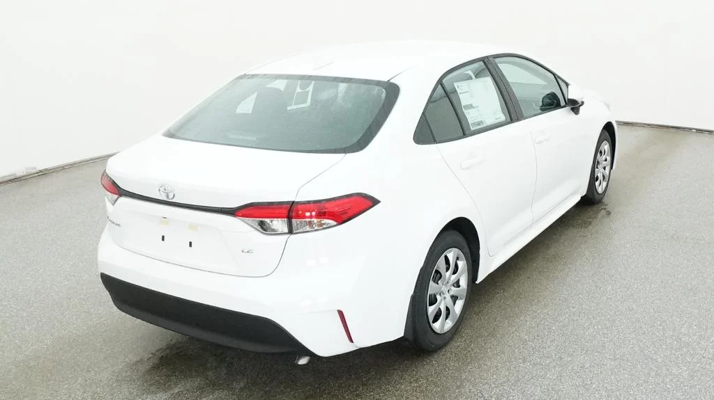 New 2027 Ice Cap Toyota LE image 22
