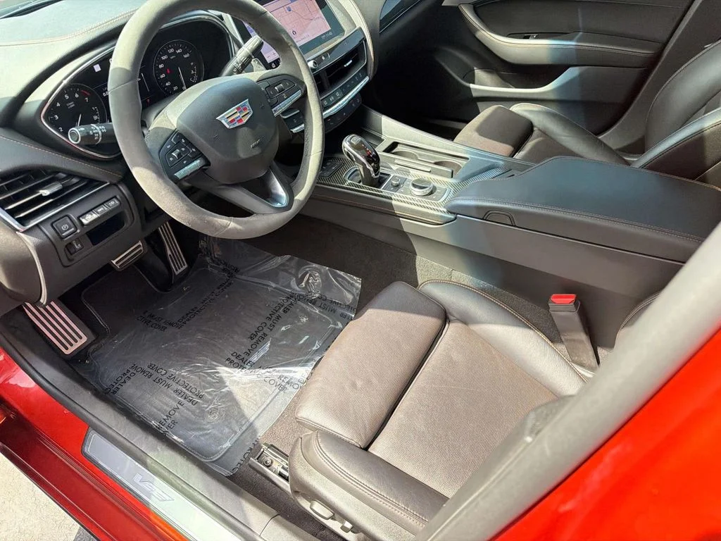 Used 2020 Royal Spice Metallic Cadillac V-Series image 18