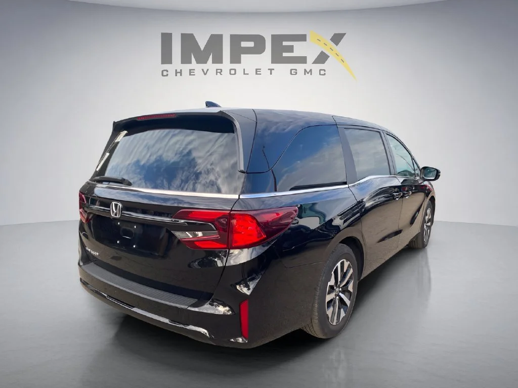 Used 2025 Black Honda EX-L image 5
