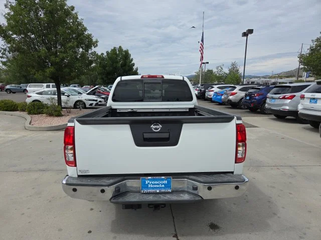 Used 2017 White Nissan SV image 6