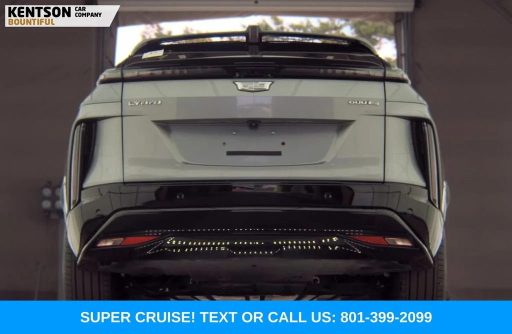 Used 2024 Silver Cadillac Sport image 7