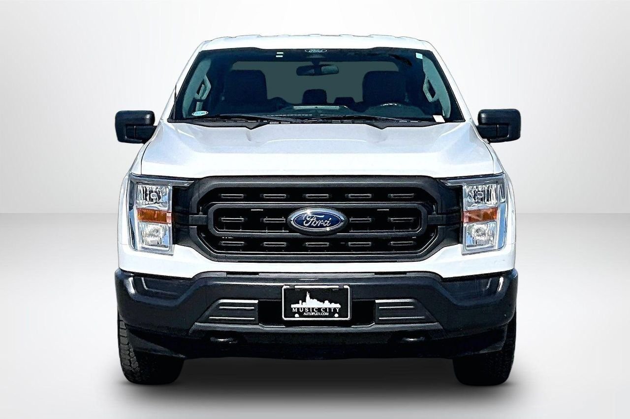 Used 2022 OXFORD WHITE Ford XL image 2