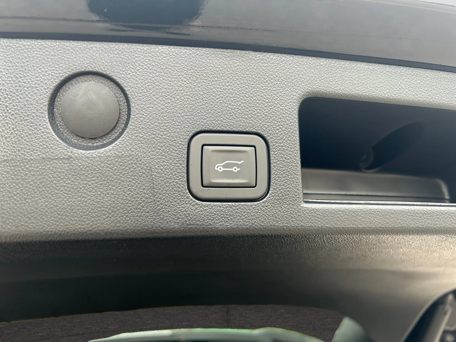 New 2027 Ebony Twilight Metallic GMC AWD AT4 image 11