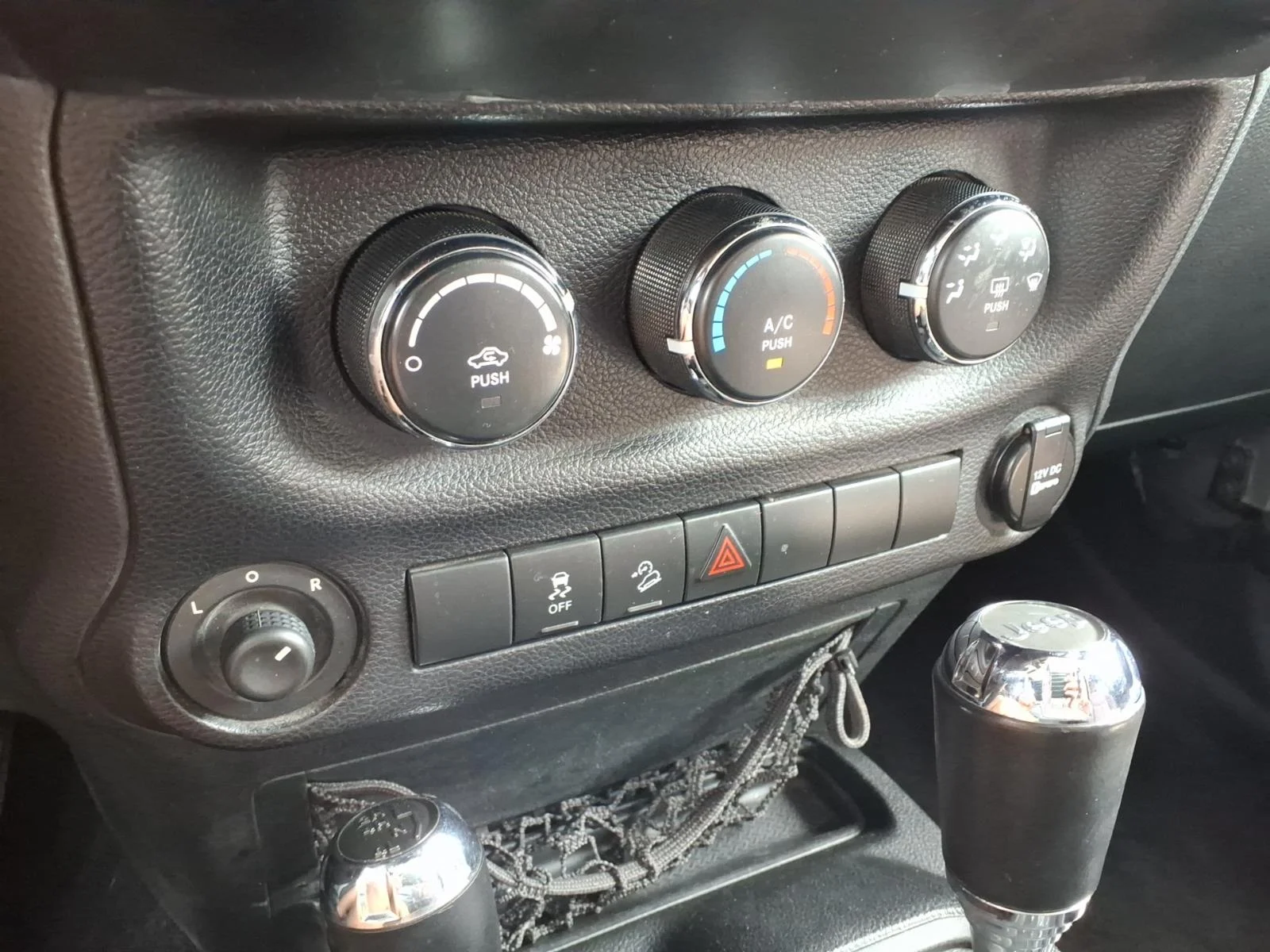 Used 2013 Billet Silver Metallic Clear Coat Jeep Sport image 5