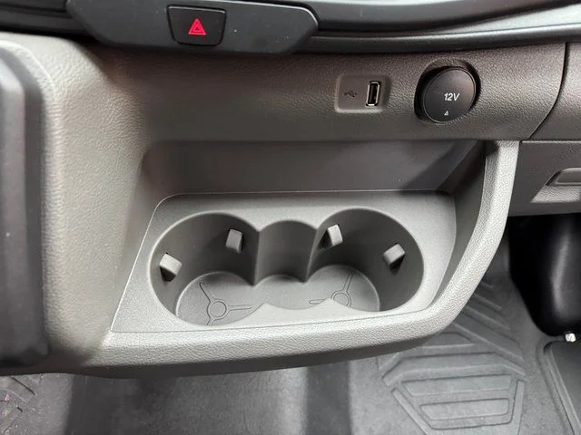 2025 Ford Transit Van Base - Photo 17