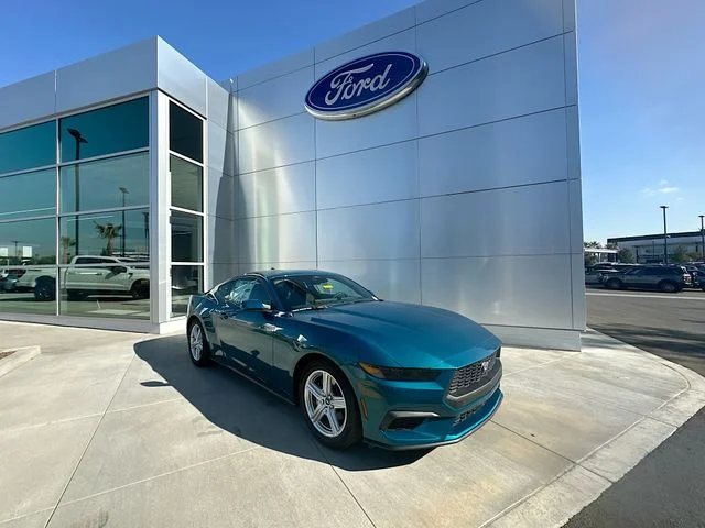 2026 Ford Mustang EcoBoost Fastback's photo