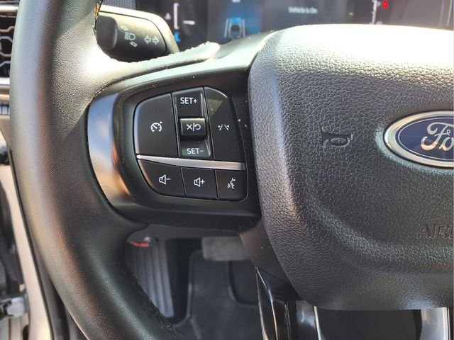 Used 2024 Silver Ford XLT image 18