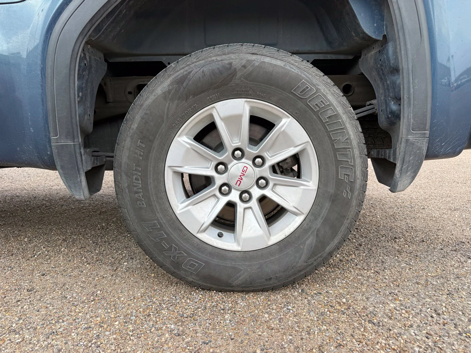 Used 2024 Blue GMC SLE image 13