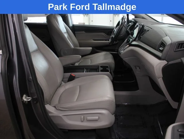 Used 2019  Honda EX-L image 23
